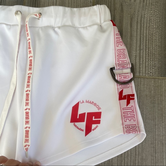 LF WHITE SHORTS - Picture 2 of 4